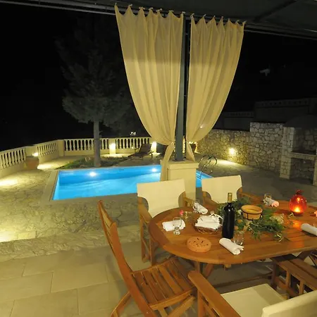 Villa Oliviero Lygia (Lefkada)